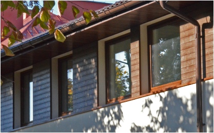 Elewacja z drewna polimerowego, deska elewacyjna